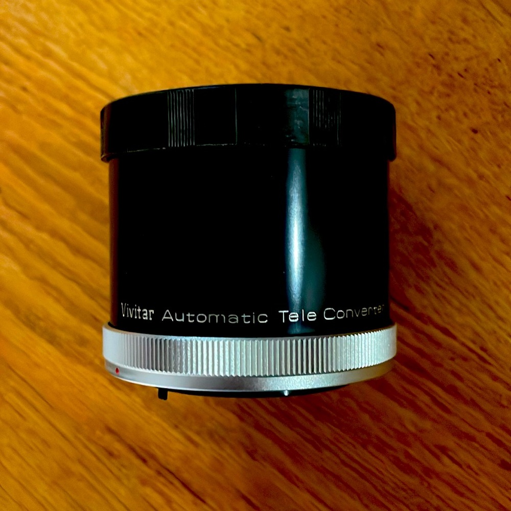 Vintage Vivitar Automatic Teleconverter 3x-4 [FL-FD], case and extra lens case